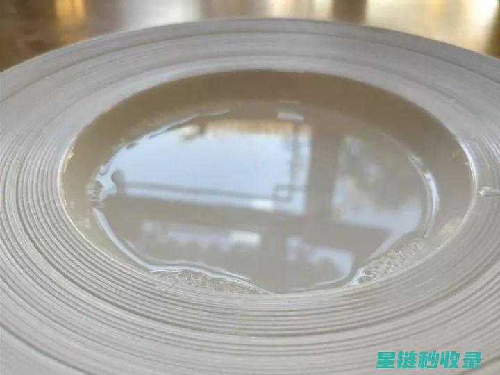 微波炉去味：简单几步让厨房空气清新 (微波炉去味小妙招 用醋)